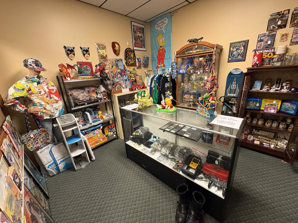 Vendor Room with MTG Singles